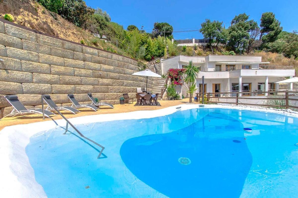Catalunya Casas Modern Magnificence , Only A Few Km To The Beach! Sant Cebria de Vallalta Bagian luar foto