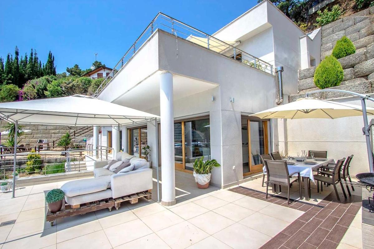 Catalunya Casas Modern Magnificence , Only A Few Km To The Beach! Sant Cebria de Vallalta Bagian luar foto