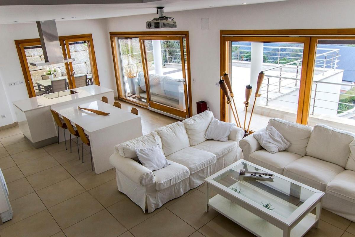 Catalunya Casas Modern Magnificence , Only A Few Km To The Beach! Sant Cebria de Vallalta Bagian luar foto
